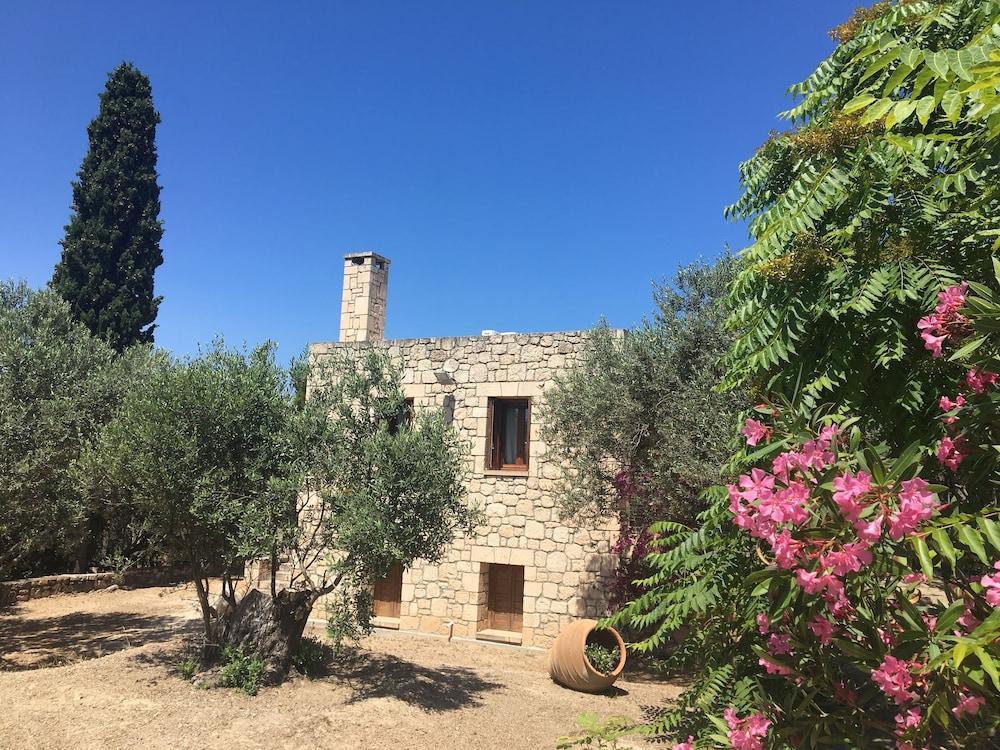 Pyrgos Ralli Estate Guesthouse Aegina Екстер'єр фото