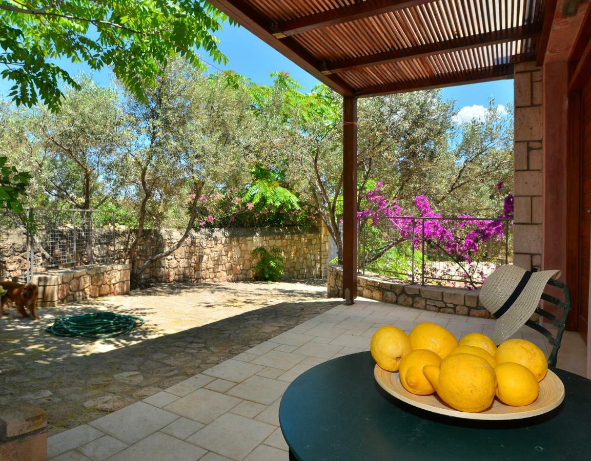 Pyrgos Ralli Estate Guesthouse Aegina Екстер'єр фото